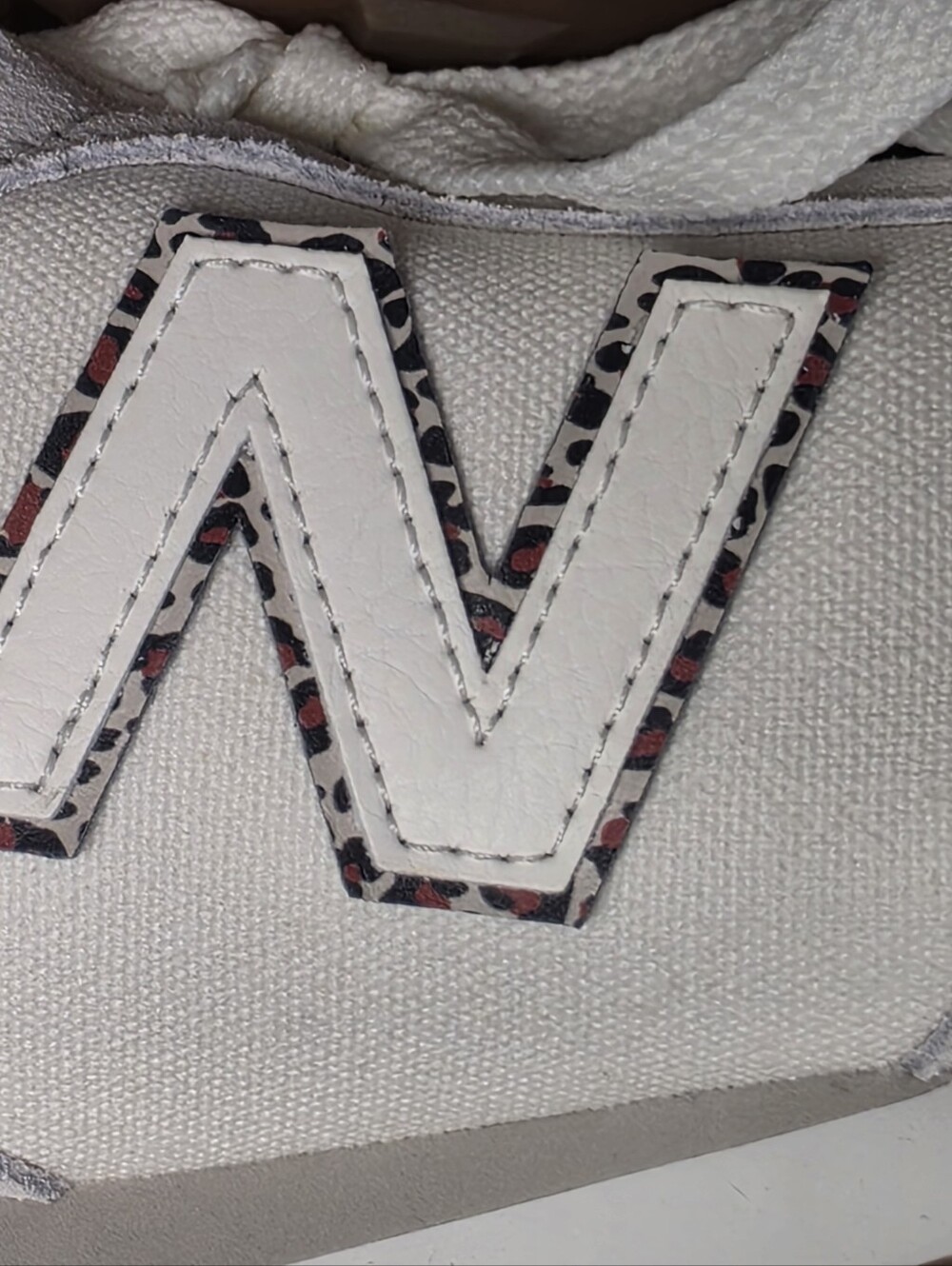 Womens New Balance 515 Classics - White/Leopard Sneakers Sz 10 WL515S03 - Picture 7 of 8